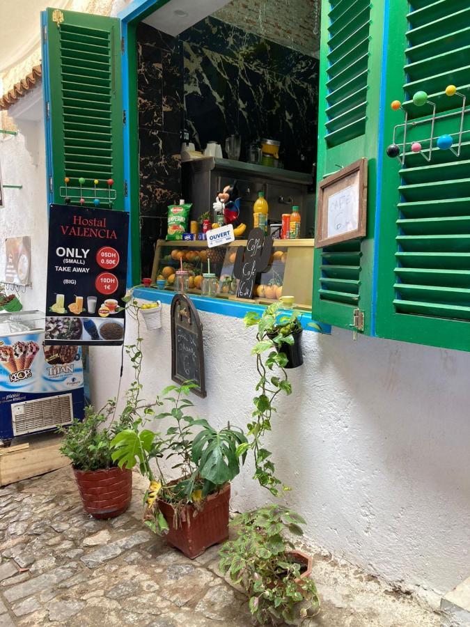 Hostal Valencia - Private Room With Bathroom Chefchaouen Exterior photo