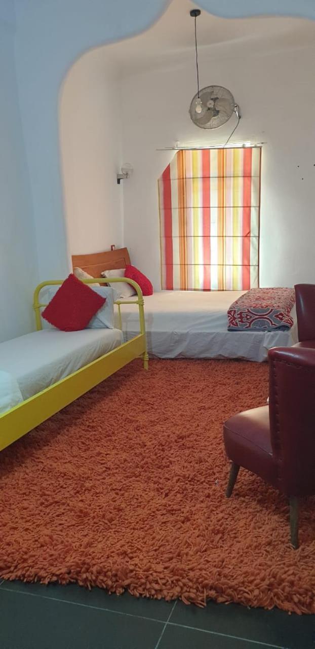 Hostal Valencia - Private Room With Bathroom Chefchaouen Exterior photo